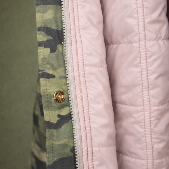Camouflage Utility Jacket with Pink Fur Trim - Picture 2 of 4